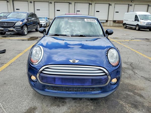 2014 MINI COOPER