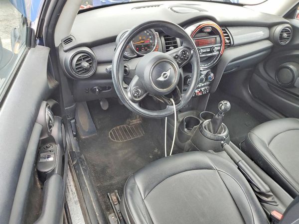 2014 MINI COOPER