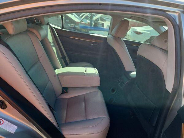 2015 LEXUS ES