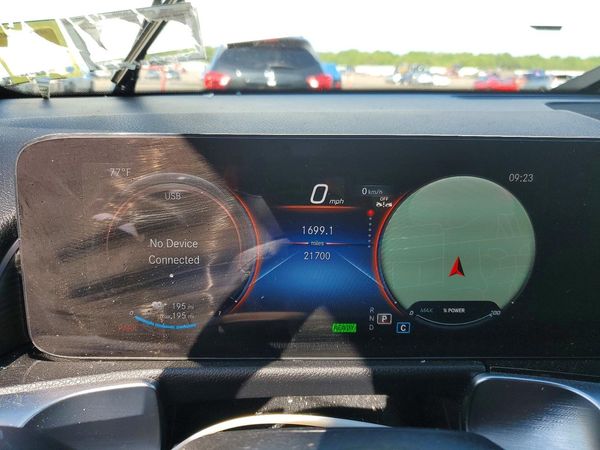 2023 MERCEDES-BENZ EQB