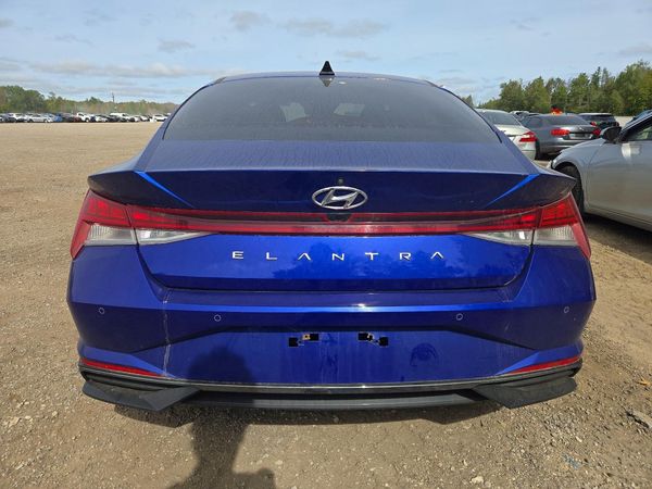 2022 HYUNDAI ELANTRA SEL w/ Premium Pkg — DIRR