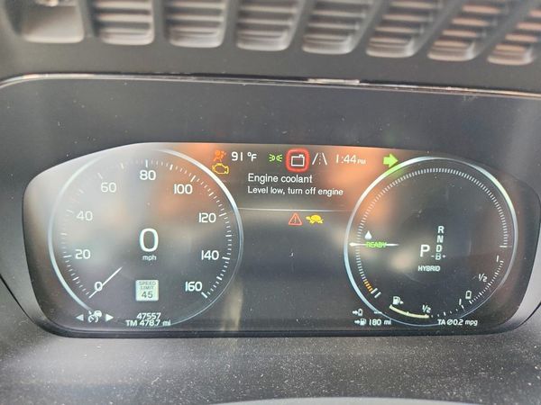 2021 VOLVO XC90