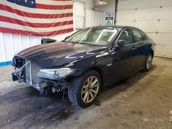 2016 BMW 528