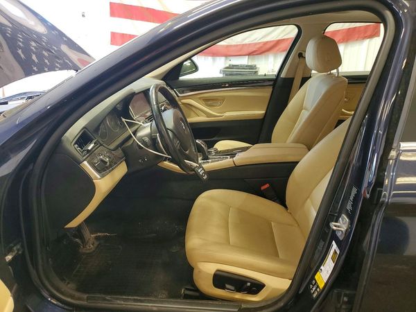 2016 BMW 528