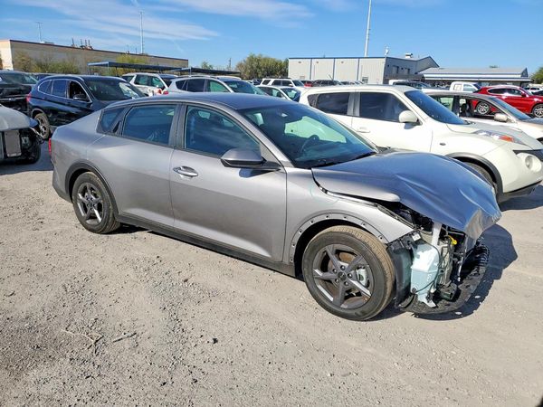 2026 KIA K4
