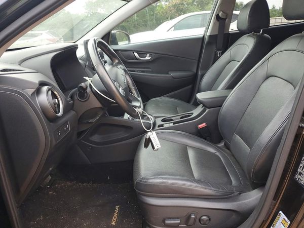 2022 HYUNDAI KONA Limited