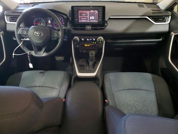 2019 TOYOTA RAV4