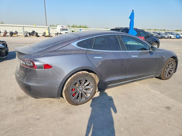 2020 TESLA MODEL S