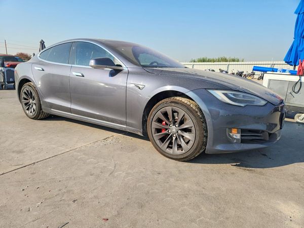 2020 TESLA MODEL S