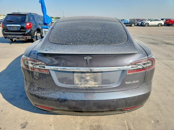 2020 TESLA MODEL S