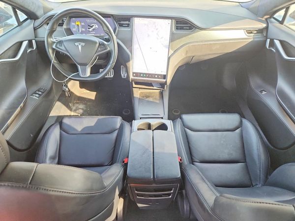 2020 TESLA MODEL S