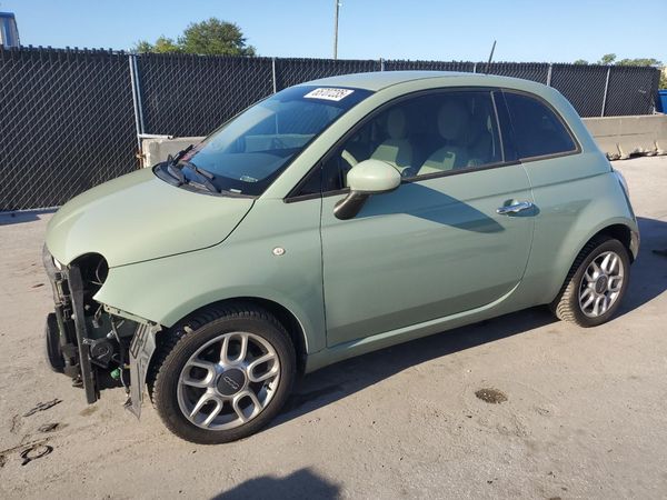 2015 FIAT 500 Pop — Front 3/4