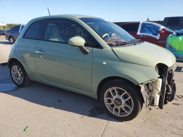 2015 FIAT 500 Pop — Passenger 3/4