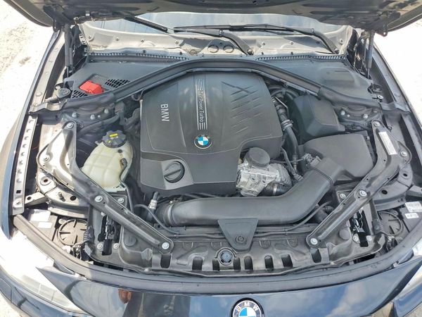 2015 BMW 435 — Engine bay