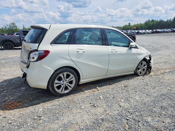 2017 MERCEDES-BENZ B