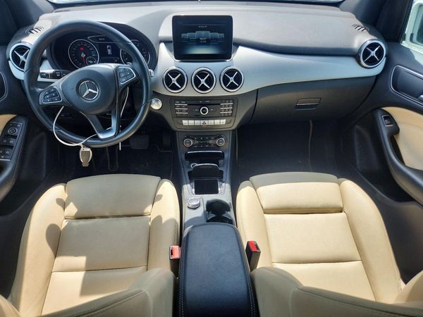 2017 MERCEDES-BENZ B
