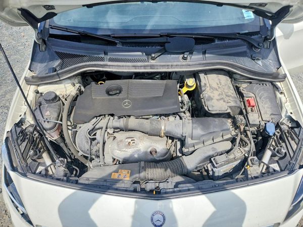 2017 MERCEDES-BENZ B