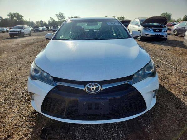 2017 TOYOTA CAMRY