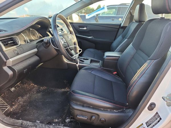 2017 TOYOTA CAMRY
