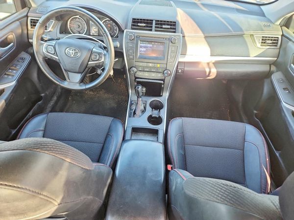 2017 TOYOTA CAMRY