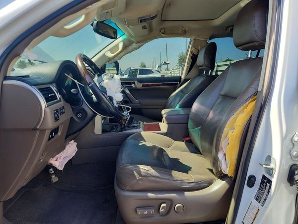 2017 LEXUS GX