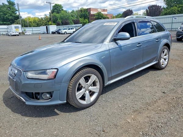 2013 AUDI ALLROAD quattro Premium Plus