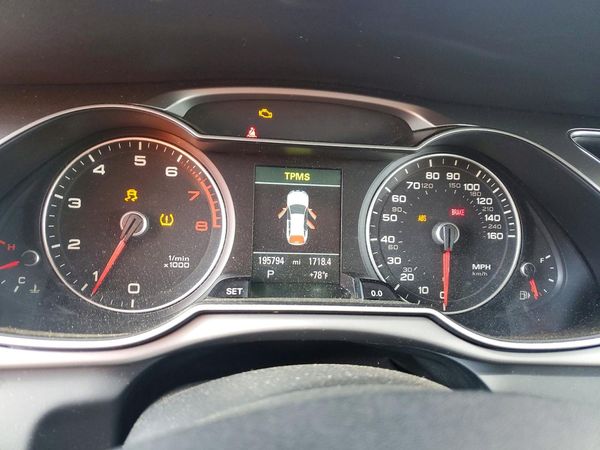 2013 AUDI ALLROAD quattro Premium Plus