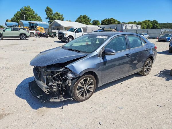 2018 TOYOTA COROLLA L/LE/SE/XLE/XSE — Front 3/4