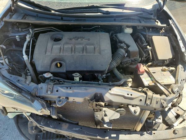 2018 TOYOTA COROLLA L/LE/SE/XLE/XSE — Engine bay