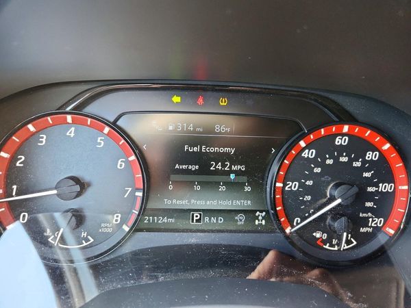 2025 NISSAN FRONTIER