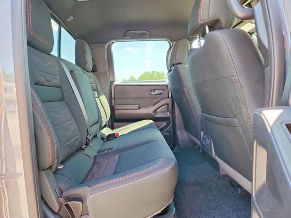 2025 NISSAN FRONTIER