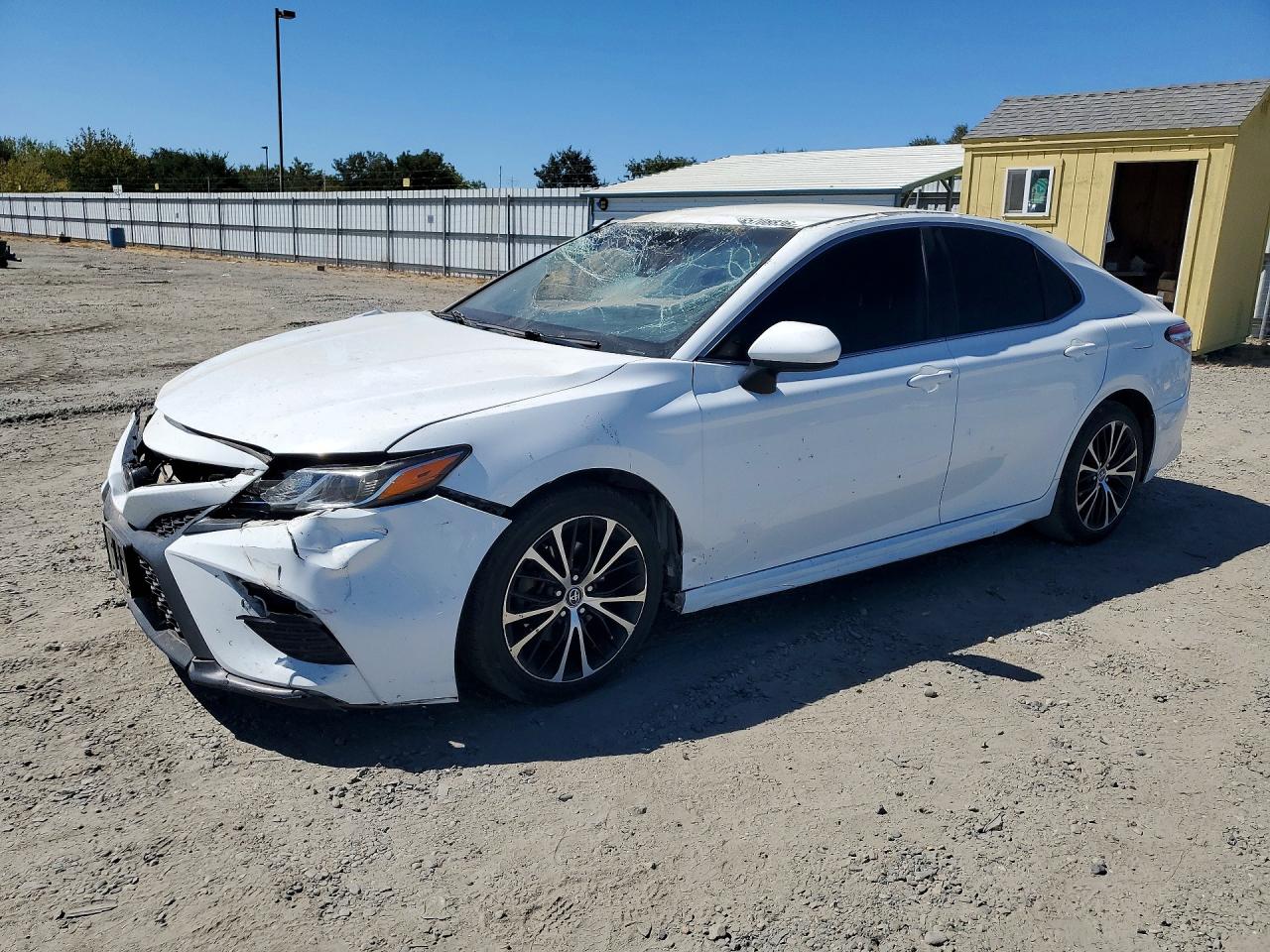 2020 TOYOTA CAMRY