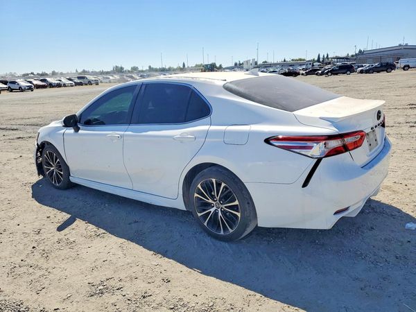 2020 TOYOTA CAMRY
