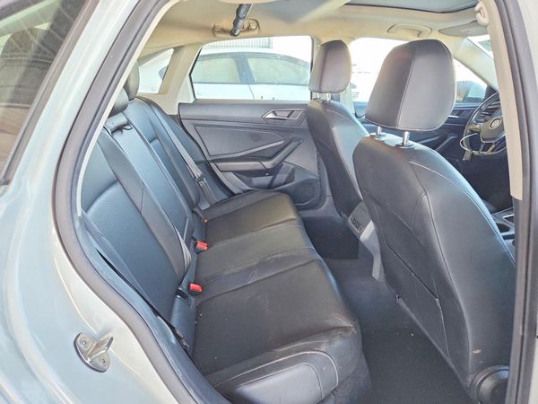 2019 VOLKSWAGEN JETTA S, SE, R-Line