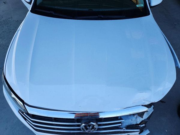 2019 VOLKSWAGEN JETTA S, SE, R-Line