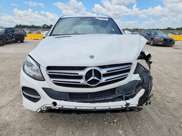 2017 MERCEDES-BENZ GLE
