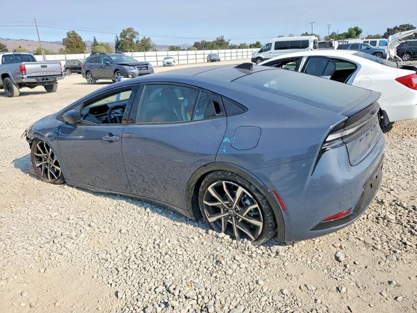 2026 TOYOTA PRIUS