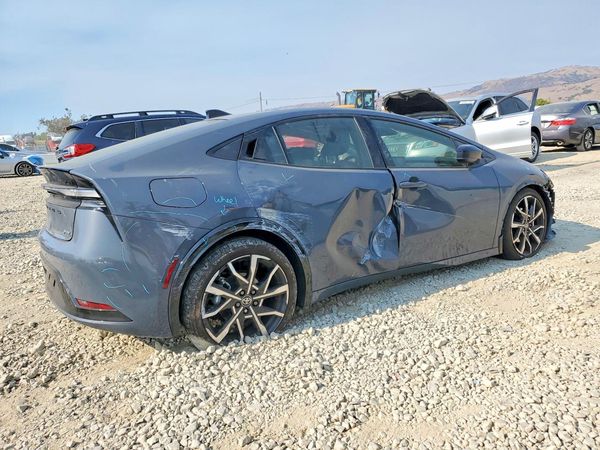 2026 TOYOTA PRIUS