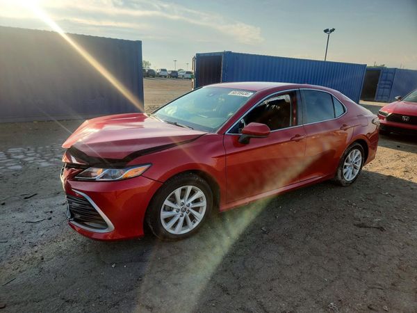 2023 TOYOTA CAMRY