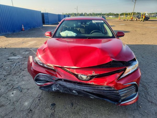 2023 TOYOTA CAMRY