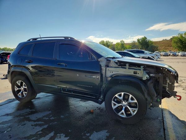 2016 JEEP CHEROKEE Trailhawk