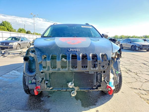 2016 JEEP CHEROKEE Trailhawk