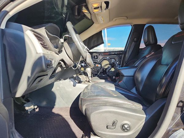 2016 JEEP CHEROKEE Trailhawk
