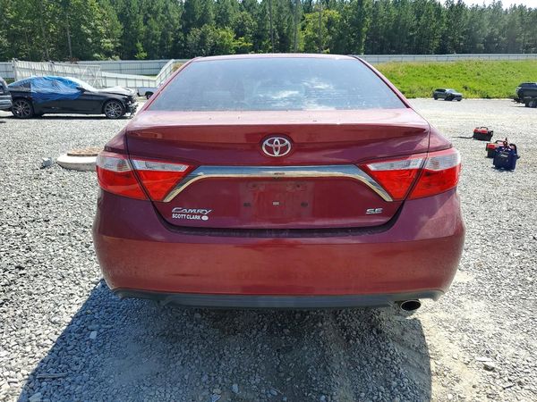 2016 TOYOTA CAMRY