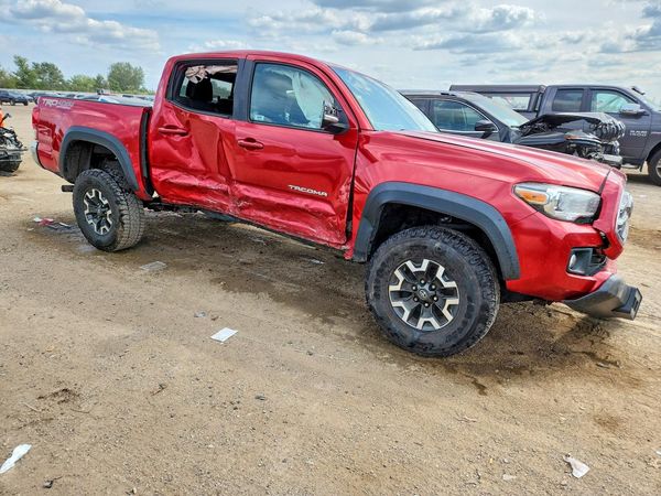 2016 TOYOTA TACOMA