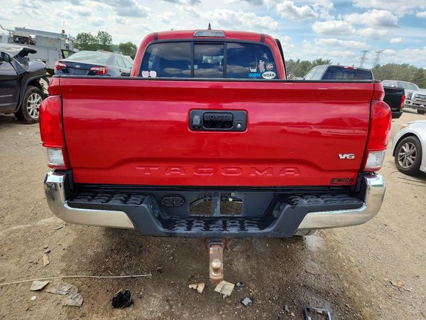 2016 TOYOTA TACOMA
