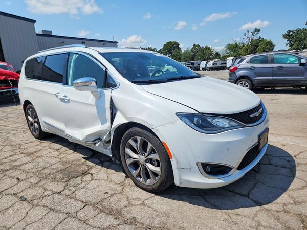 2020 CHRYSLER PACIFICA