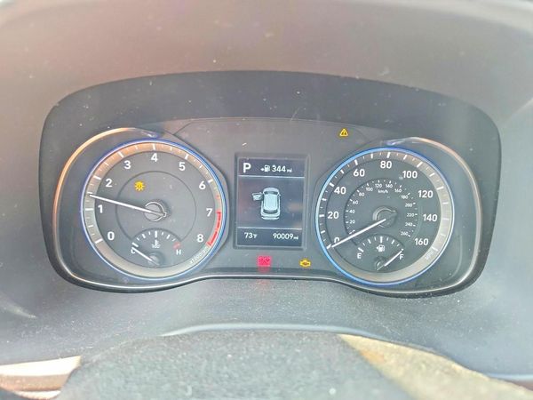 2018 HYUNDAI KONA SEL