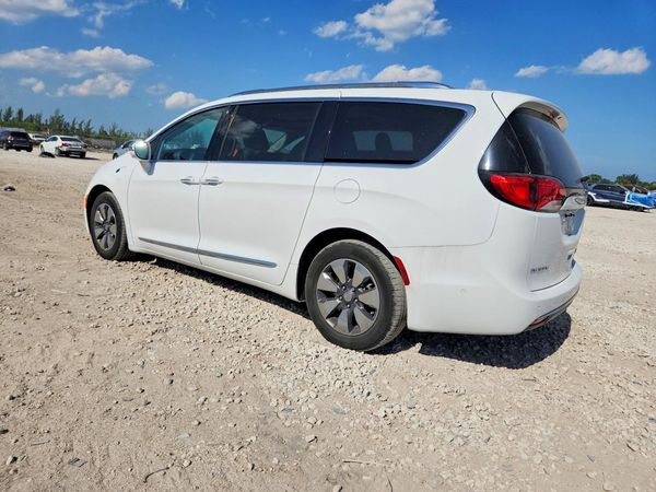 2018 CHRYSLER PACIFICA
