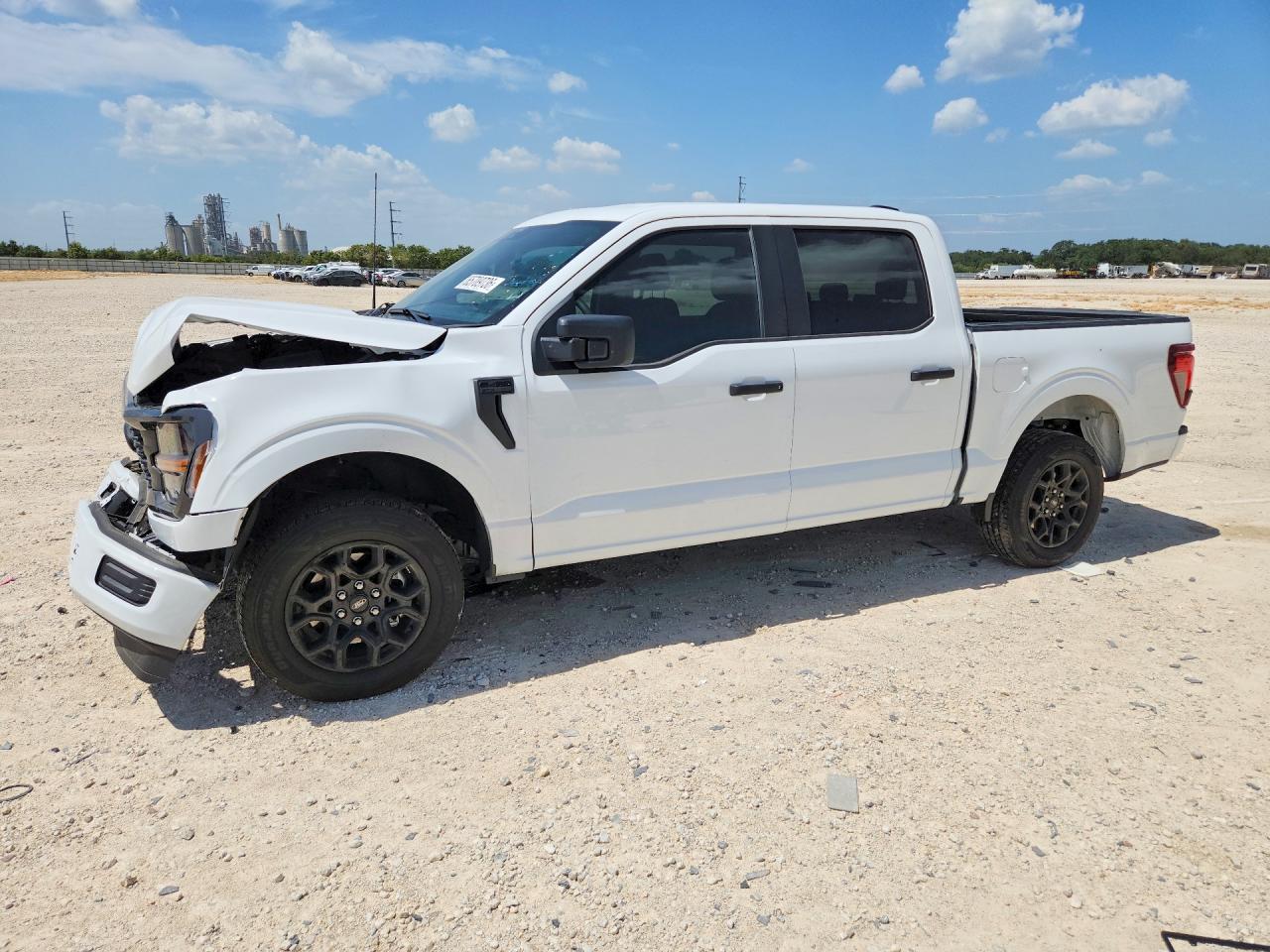 2026 FORD F150 STX